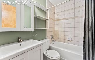 Studio, 1 bath, $2,700, Unit 2E