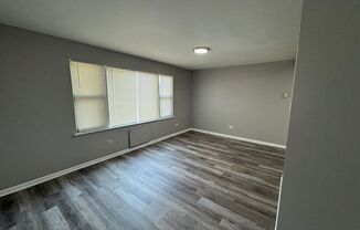 2 beds, 1 bath, $1,686, Unit 8213-7