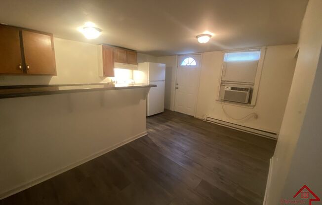 4324 Grand Ave Unit C