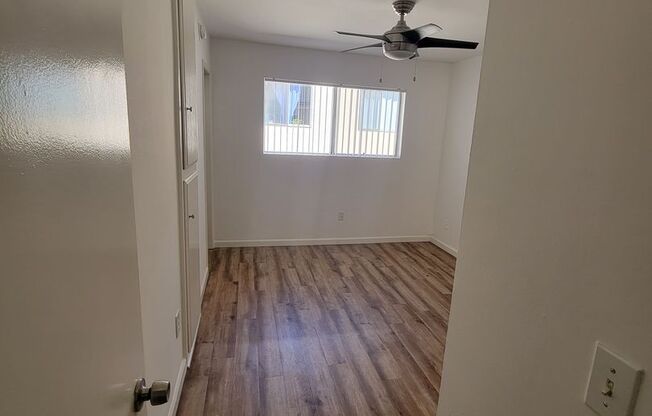 1 bed, 1 bath, $1,975, Unit 07