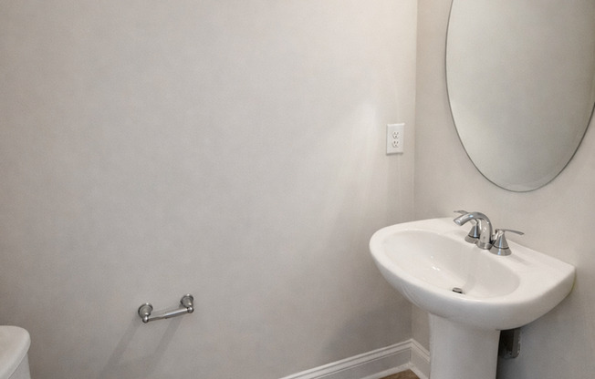 3 beds, 2.5 baths, 1,407 sqft, $2,200, Unit 8216