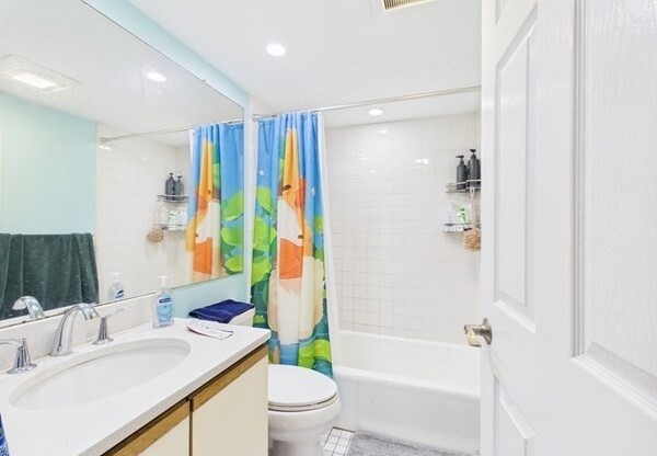 2 beds, 1.5 baths, 1,190 sqft, $3,600, Unit P505