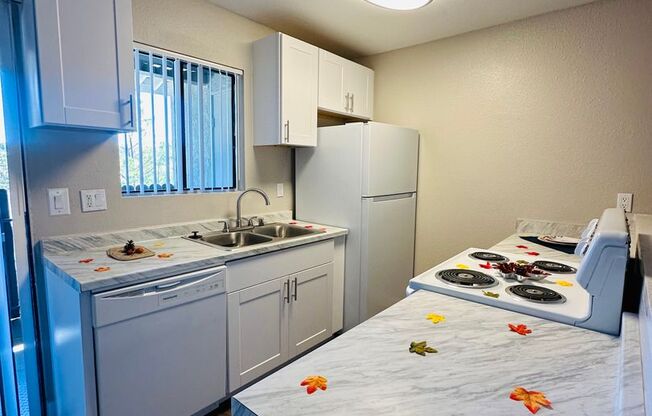 2 beds, 1 bath, 826 sqft, $2,700, Unit 223