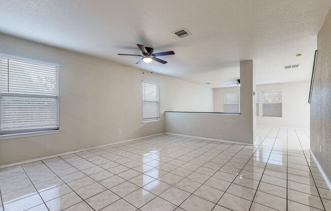 BEAUTIFUL 4-BEDROOM HOME NEAR UTSA