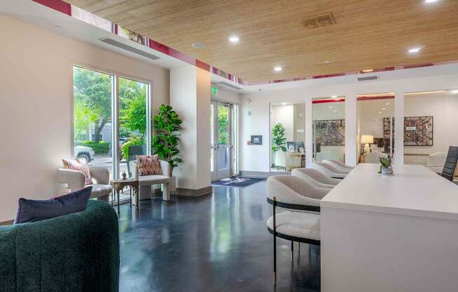 Society Westshore Luxury Apartments in Tampa, FL