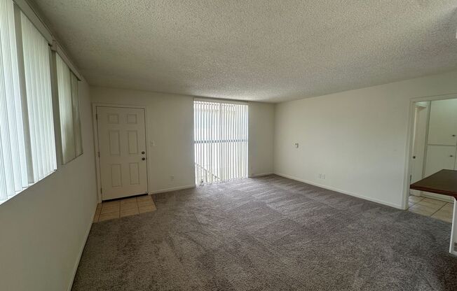 1 bed, 1 bath, 660 sqft, $1,899, Unit 12