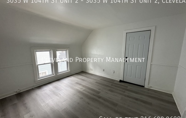 3035 W 104 ST
