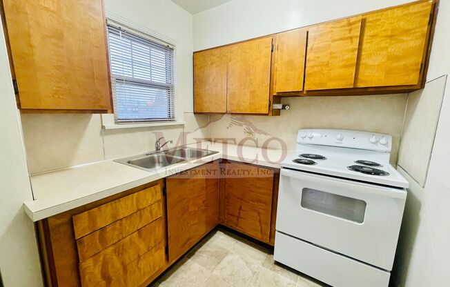 1 bed, 1 bath, 500 sqft, $995, Unit 05