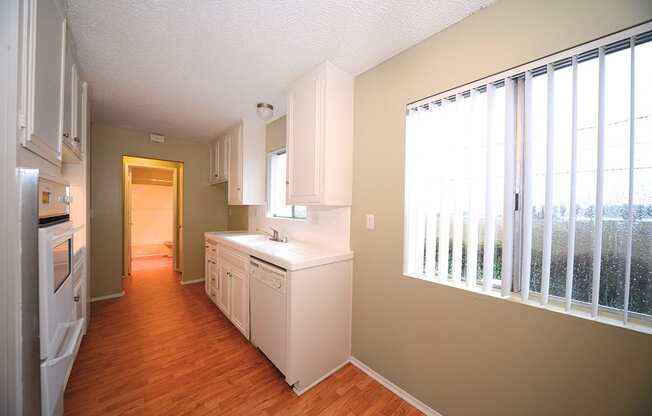 Ocean View Townhomes full view of kitchen