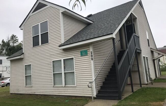 Updated 2 bedroom apartment in Portland now available!