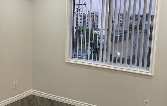2 beds, 2 baths, 950 sqft, $2,850, Unit 318