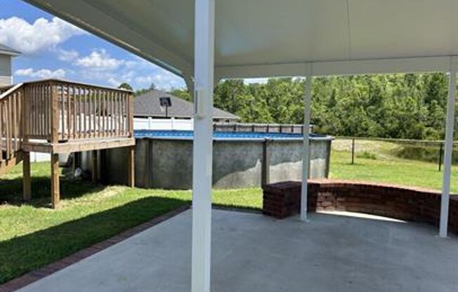 FALL MOVE-IN SPECIAL: FIRST FULL MONTH RENT FREE!**