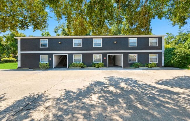 5113 N Nebraska Ave