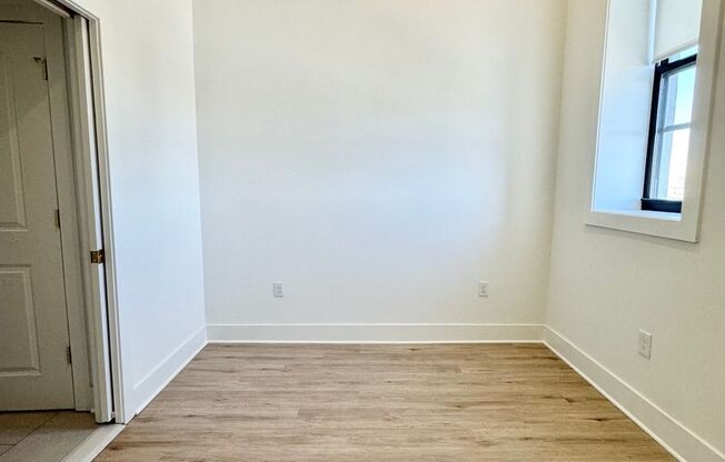1 bed, 1 bath, 527 sqft, $1,295, Unit 506