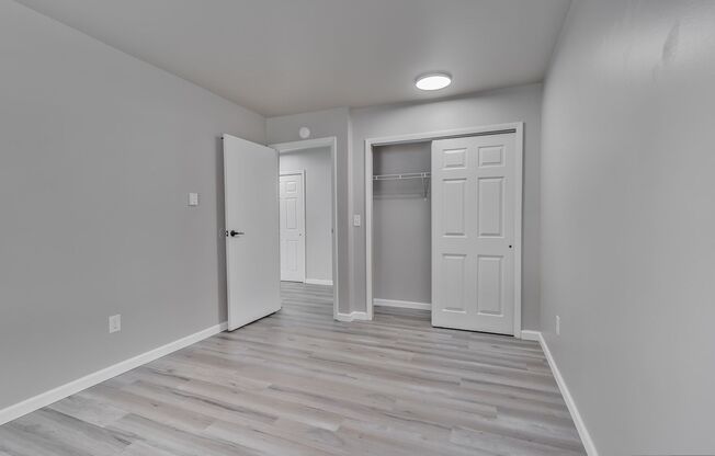 1 bed, 1 bath, 550 sqft, $899, Unit 1032 - 1B