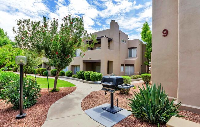 2 beds, 2 baths, $2,495, Unit # 2025
