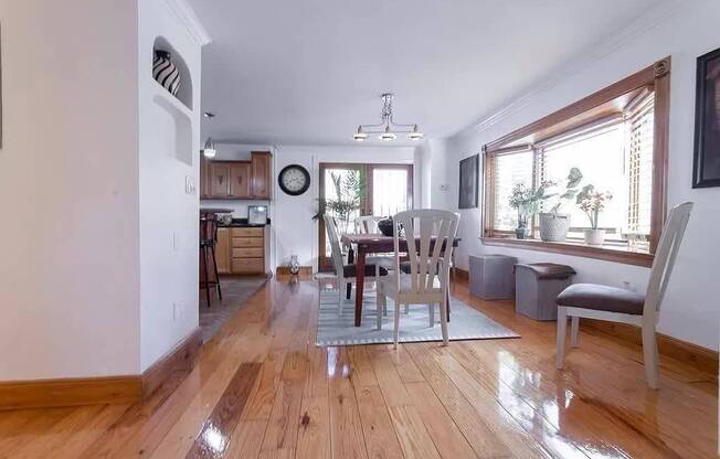 35 Fort Ave Unit 1