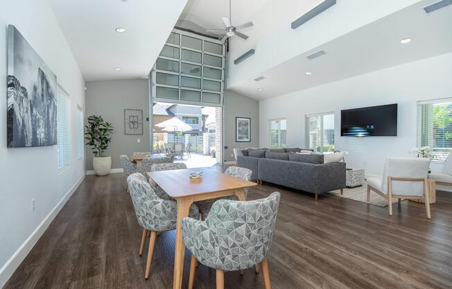 Avalon - Apartments in Fresno, CA
