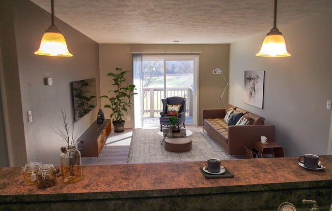 2 beds, 1 bath, 888 sqft, $1,110, Unit 48S-3C