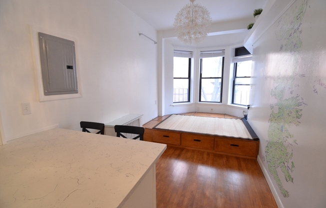 Studio, 237 sqft, $2,450, Unit 26