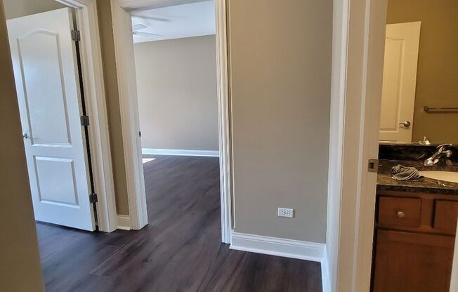 2 beds, 2 baths, 1,351 sqft, $2,300, Unit 518