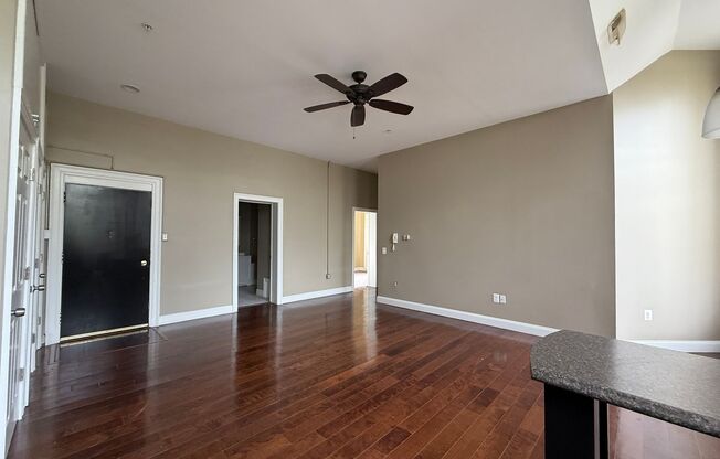 Spacious 2 Bedroom Apartment FOR RENT in Chester PA $1275