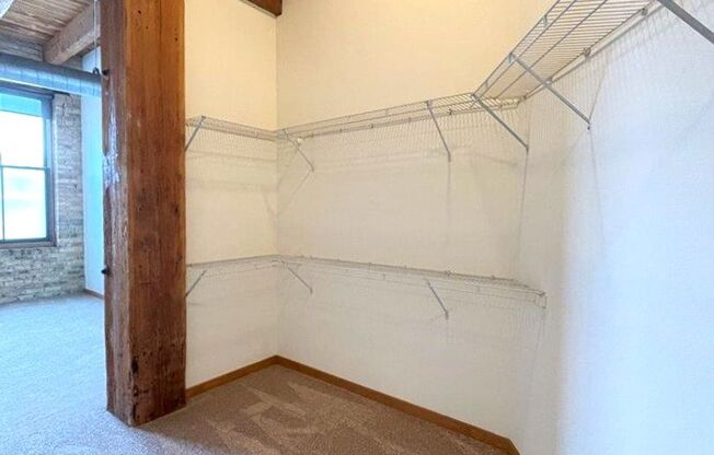 3 beds, 2 baths, 1,360 sqft, $2,650, Unit 108