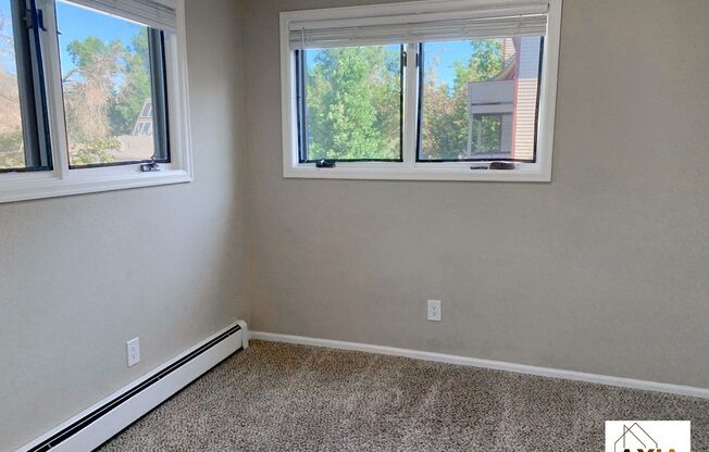 2 beds, 1 bath, 640 sqft, $2,000, Unit 208