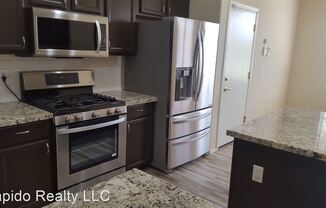 7062 W Pontiac Dr