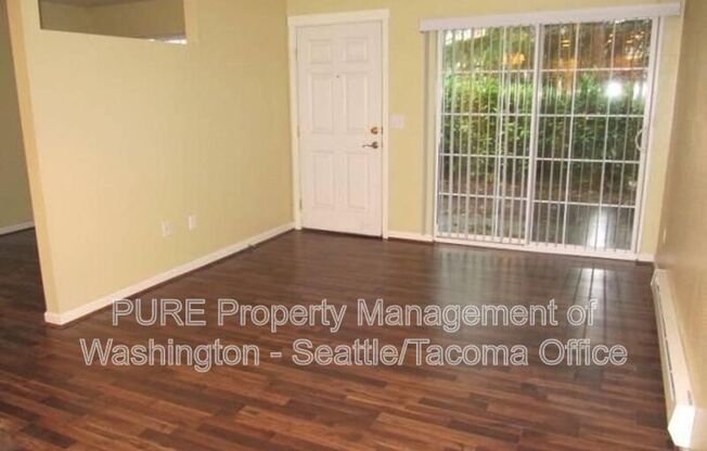 2605 S 272 ST