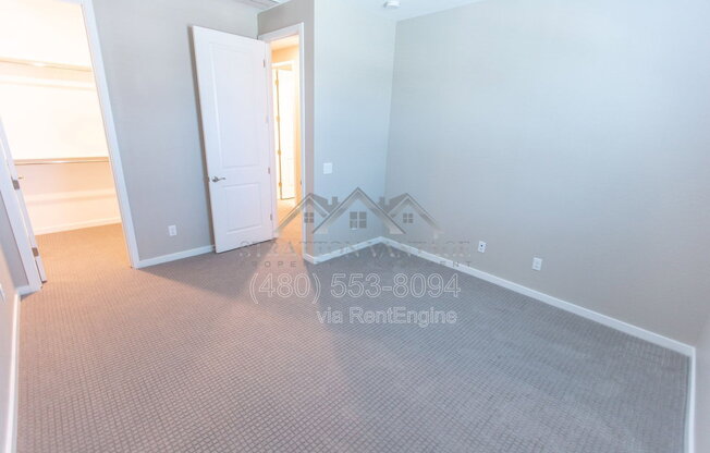 3 beds, 2.5 baths, 2,107 sqft, $2,395, Unit 4