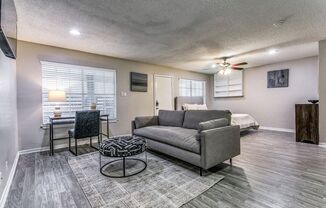 Studio, 1 bath, 555 sqft, $749