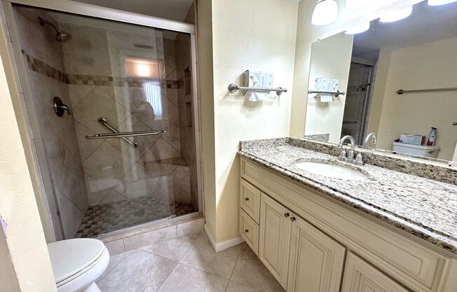 2 beds, 2 baths, $3,500, Unit #311
