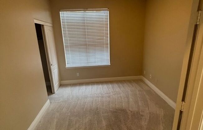 Beautiful 2 Story Gated Home Located Northwest Las Vegas area near Summerlin