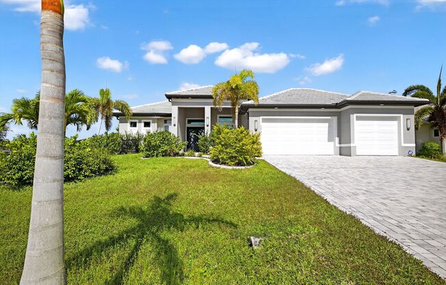 Direct Gulf Access Pool Home