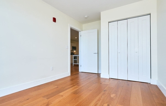 1 bed, 1 bath, 700 sqft, $2,900, Unit 402