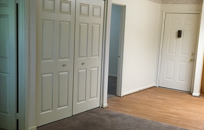 Essex Square Apartments