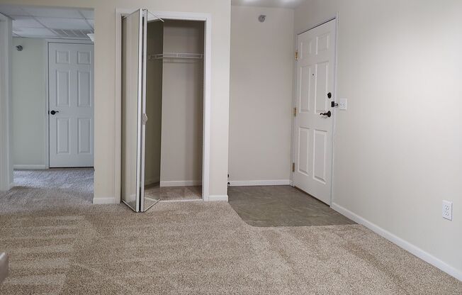 2 beds, 1 bath, $1,130, Unit A-204