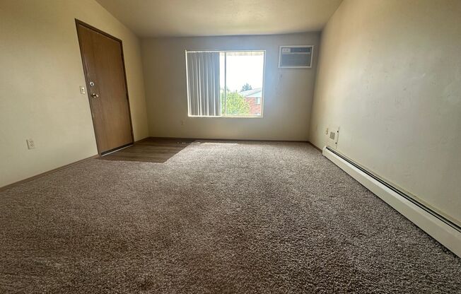 2713 Humboldt Rd