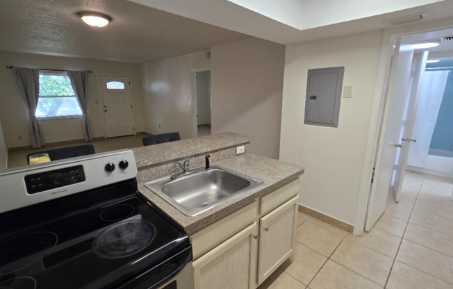 8302 BARDMOOR BLVD