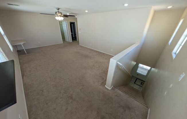 3 beds, 2.5 baths, $2,100