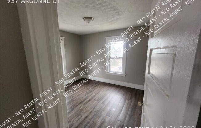 937 ARGONNE CT