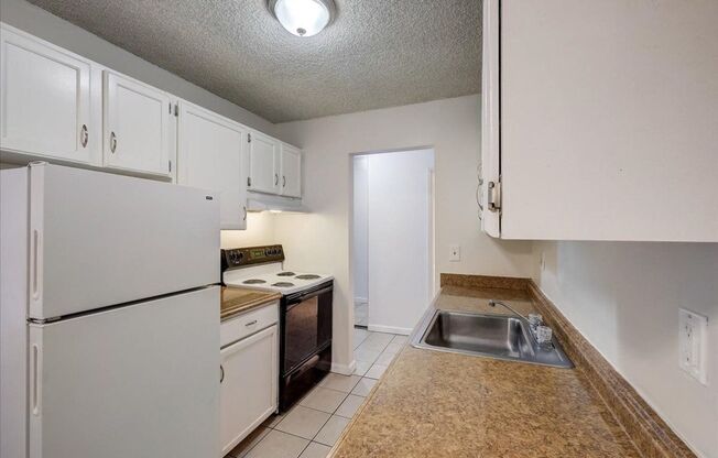 Spacious 1 Bedroom Apartment Homes