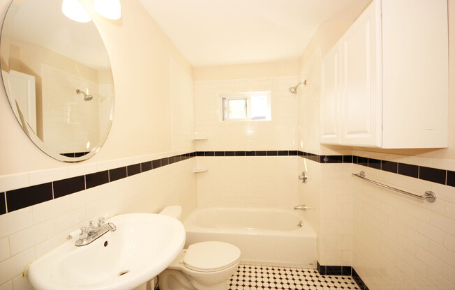 62 Bedford St # 60 # 1