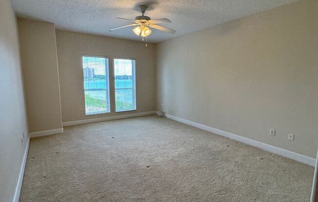 3 beds, 2 baths, $2,750, Unit # 213