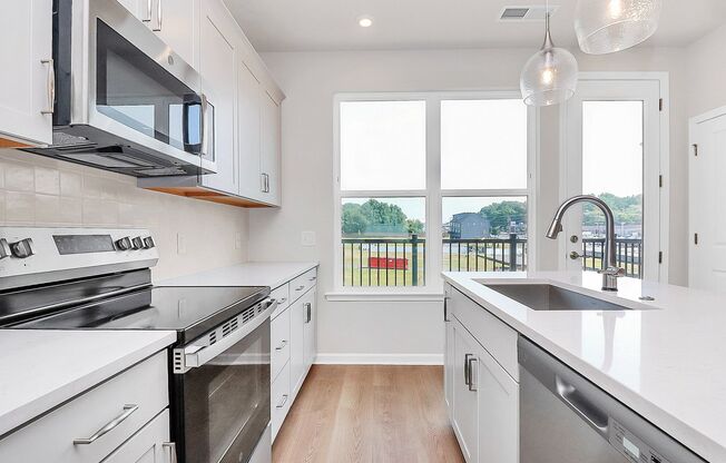 5731 Castlerea Drive Professionally Managed by Select Real Estate Group