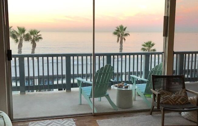 Malibu 2 Bedroom Ocean View Condo (Ocean side of PCH)