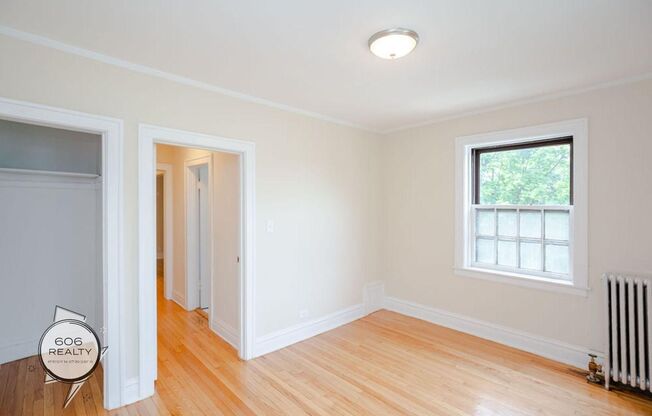 Studio, 1 bath, $1,100, Unit 6348-B12