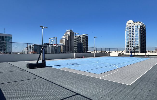 Studio, 1 bath, $1,795, Unit Unit 701