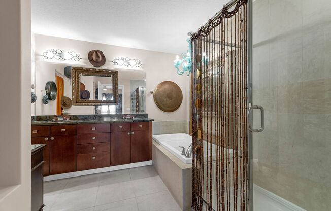 2 beds, 2.5 baths, $4,700